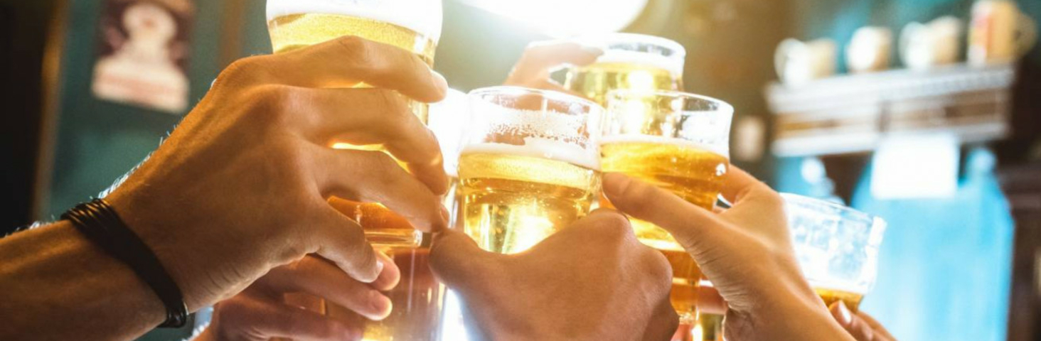 HAPPY HOUR VANAF 17.00 uur tot 22:00 uur